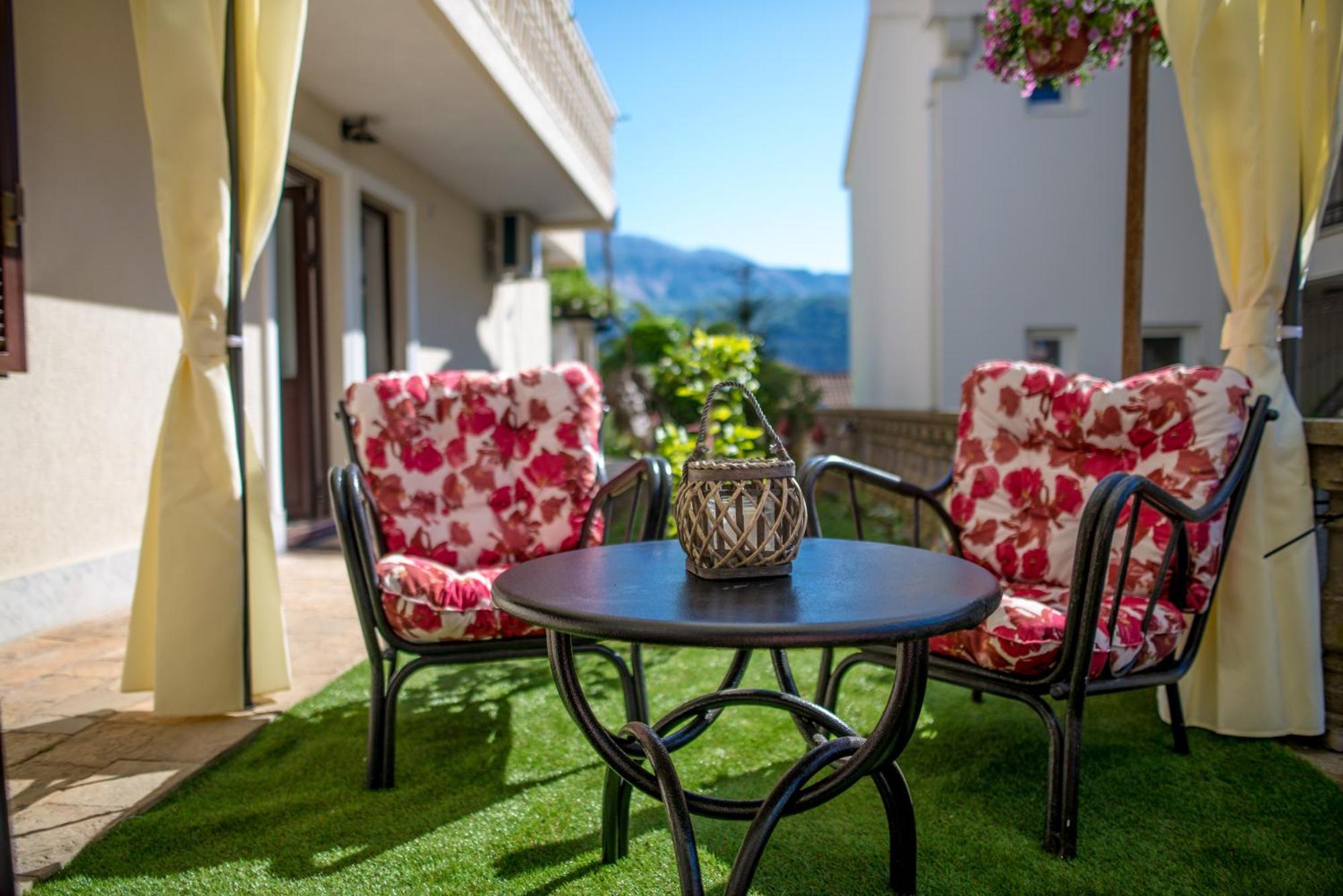 Villa Danigo Budva Oda fotoğraf